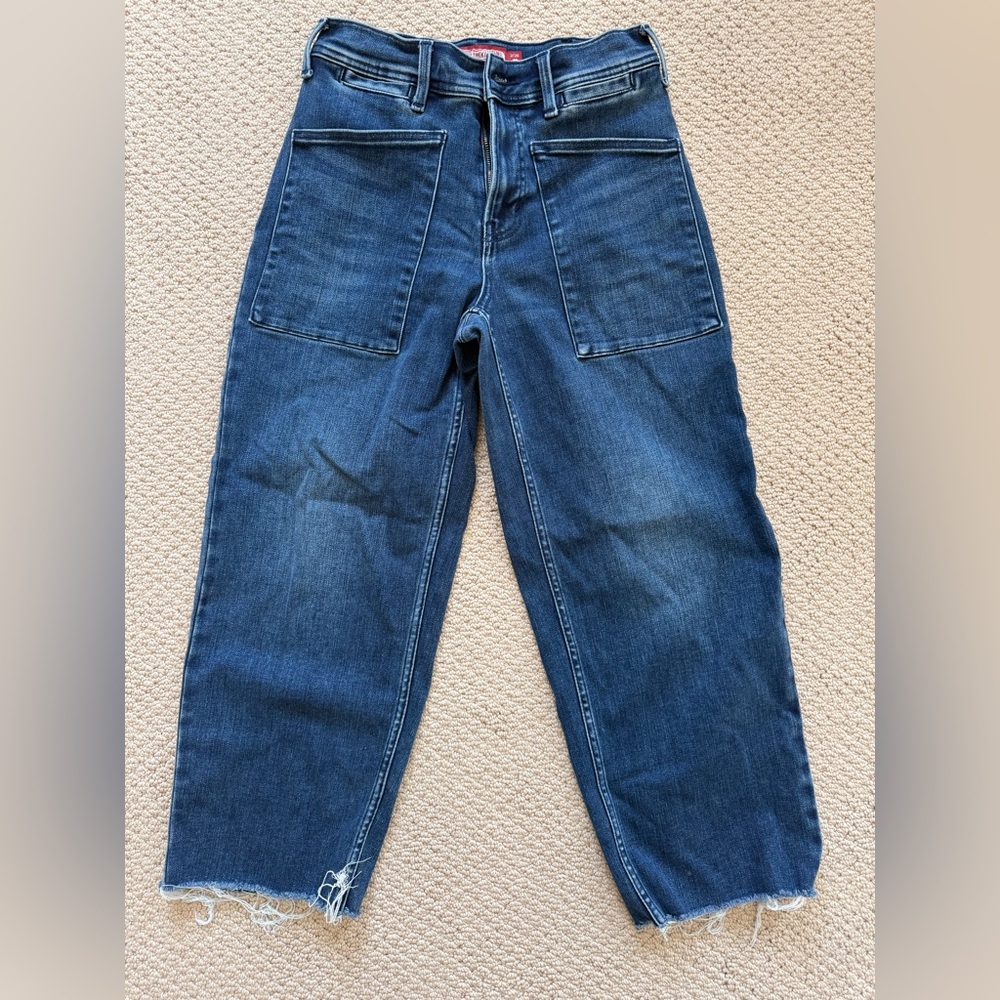Lucky Brand Women's Dark Blue Cropped Jeans